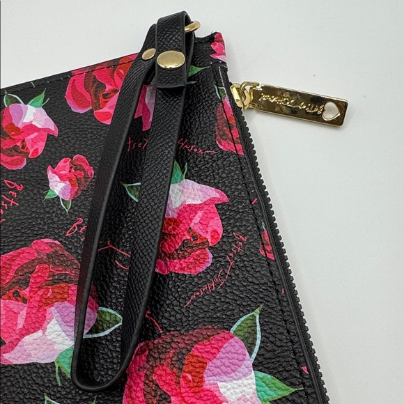 Betsey Johnson Rose Floral Wristlet - Picture 5 of 5